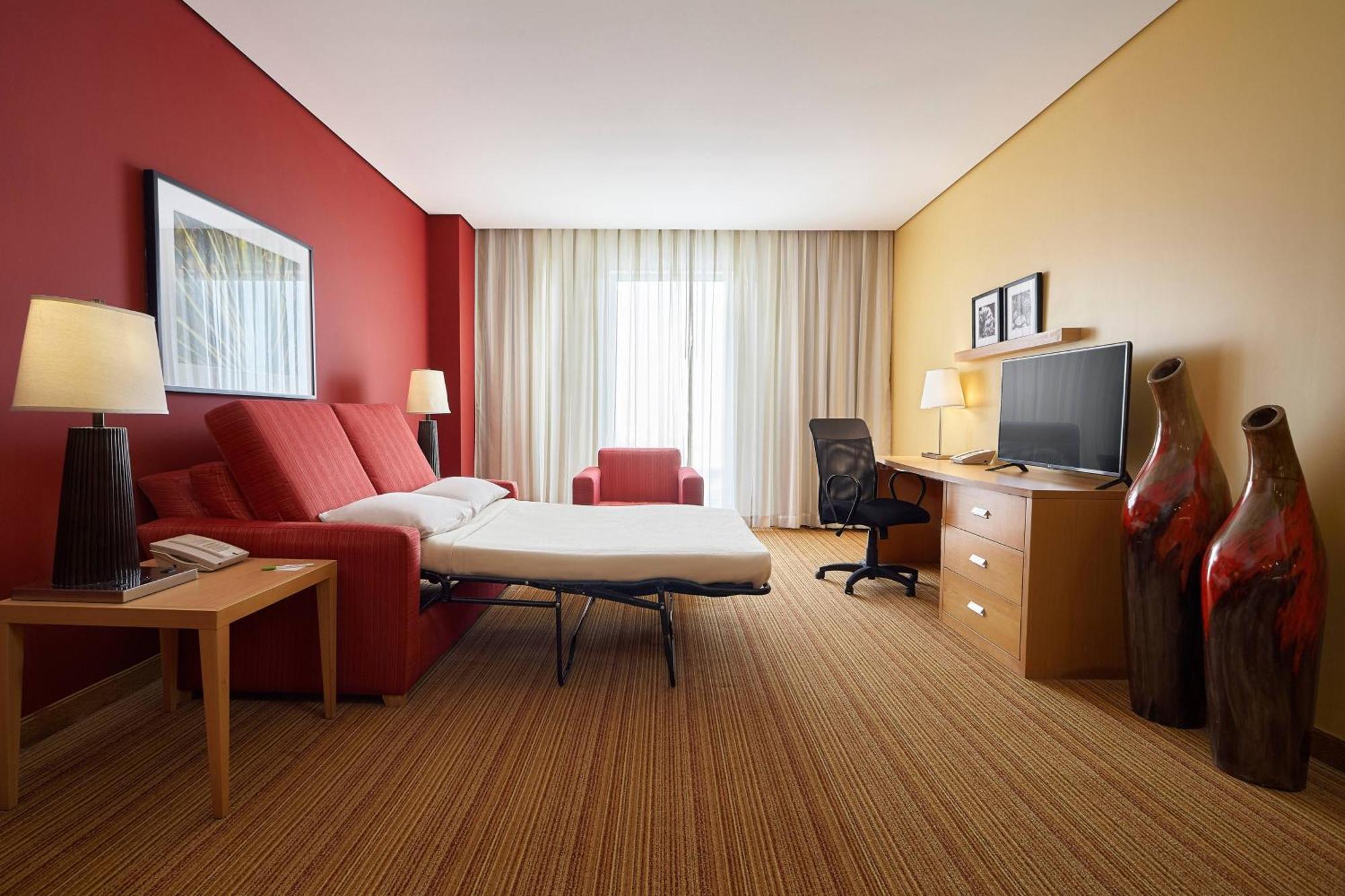 Courtyard By Marriott Leon At The Poliforum Dış mekan fotoğraf