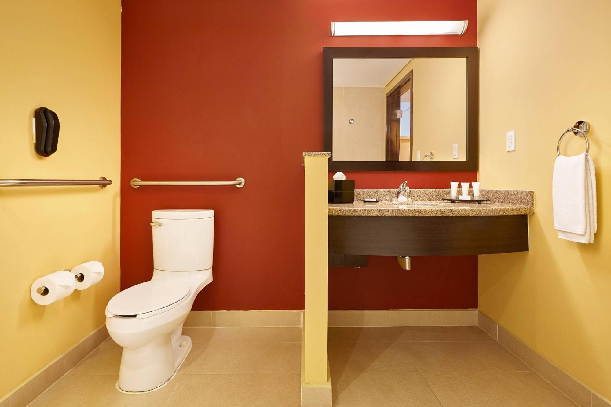 Courtyard By Marriott Leon At The Poliforum Dış mekan fotoğraf